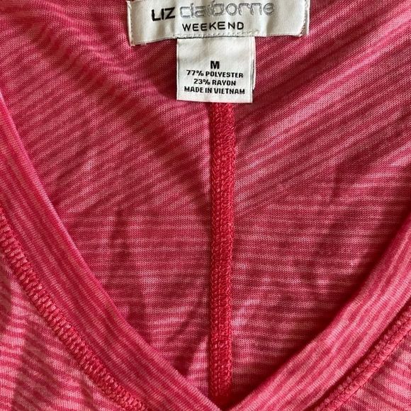 Liz Claiborne weekend lounge shirt - Picture 2 of 3
